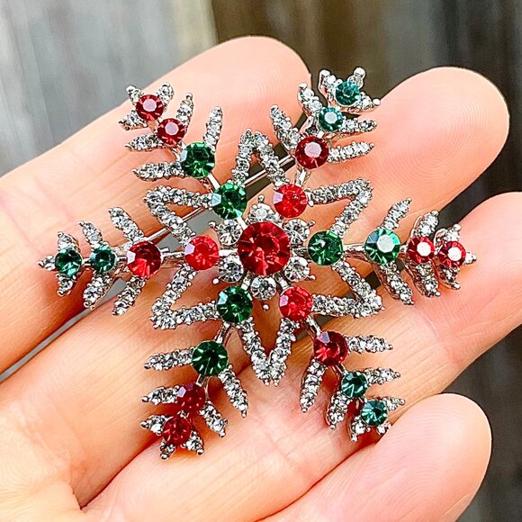 Christmas Rhinestone Brooch Christmas Snowflake Brooch Pin Snowflake Pendant - Picture 3 of 4